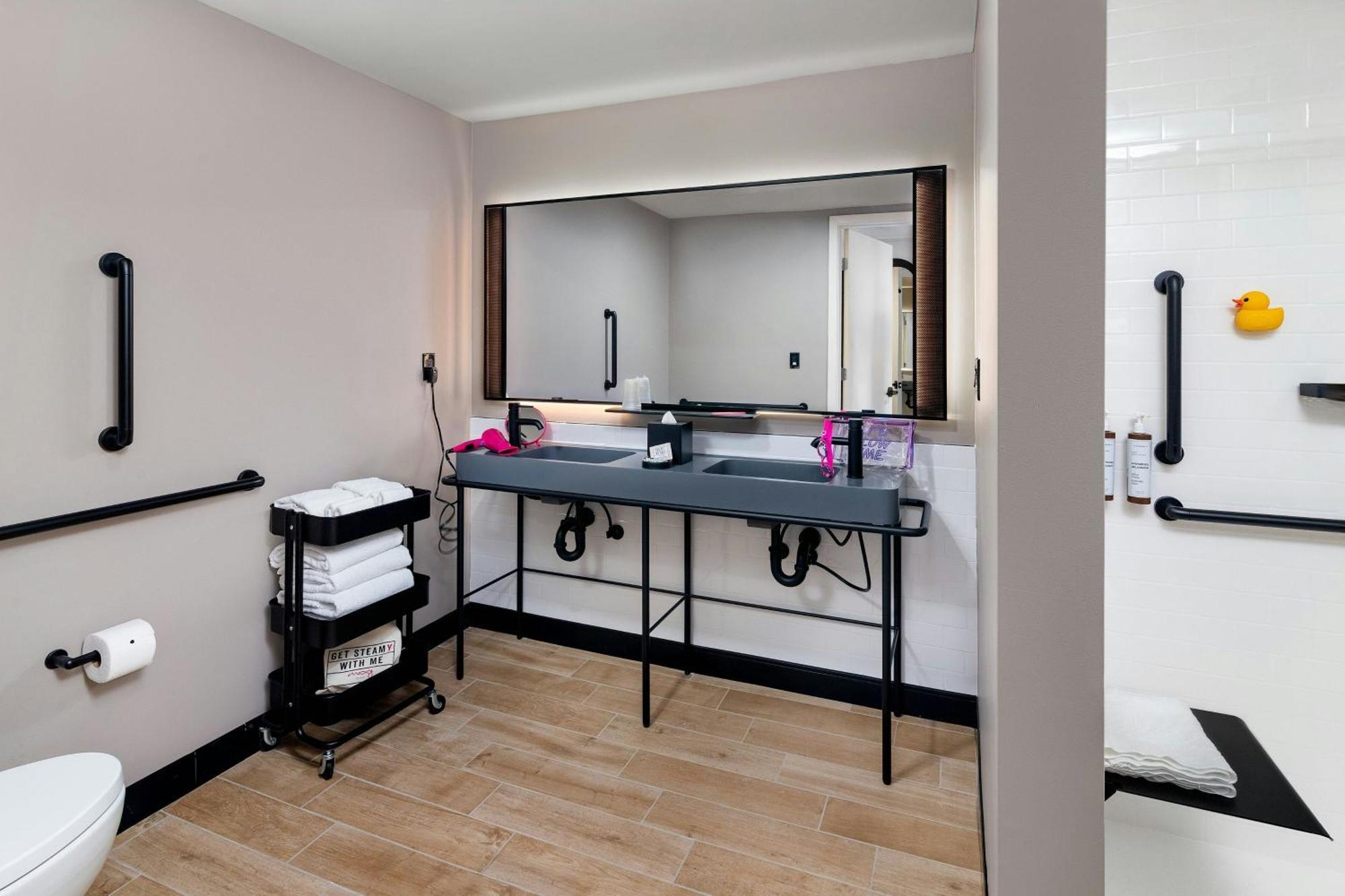 Moxy Miami Wynwood Hotel Bagian luar foto