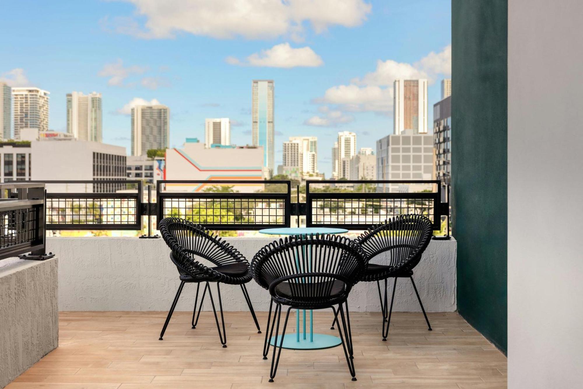 Moxy Miami Wynwood Hotel Bagian luar foto